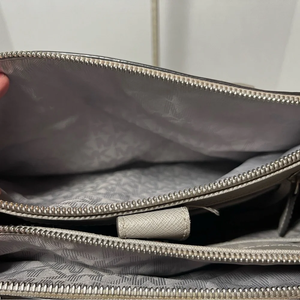 Michael Kors Sutton Satchel